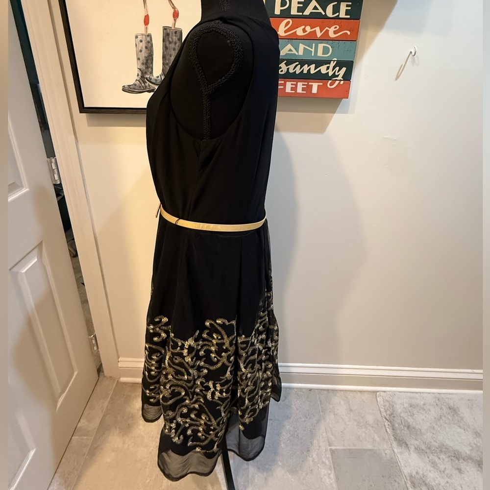 R&K Black and Gold Sleeveless Fit and Flare Midi Dress - Picture 5 of 6